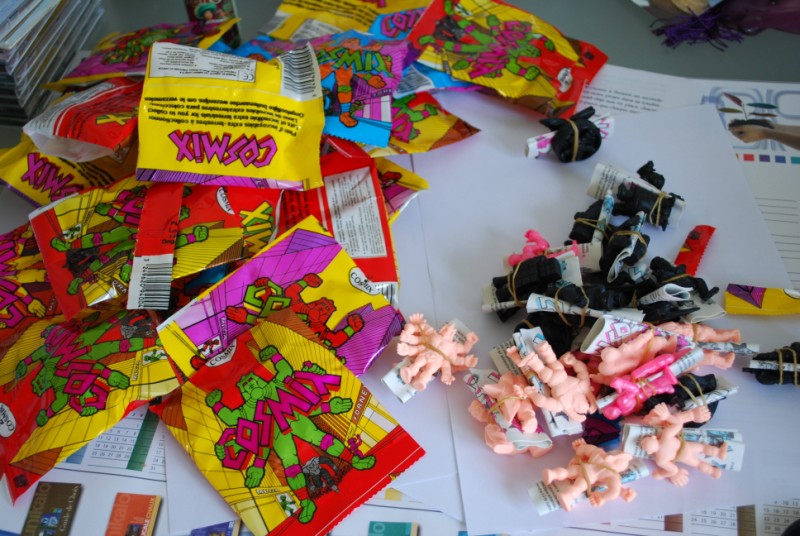 Lot De 5 Sachets De Figurines COSMIX - Ideal, Années 80, Dessin Animé, Neufs